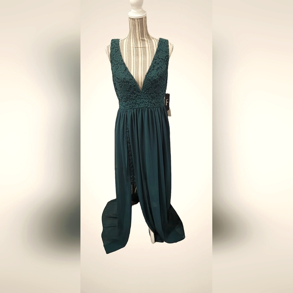Forest Green Lace Maxi Dress